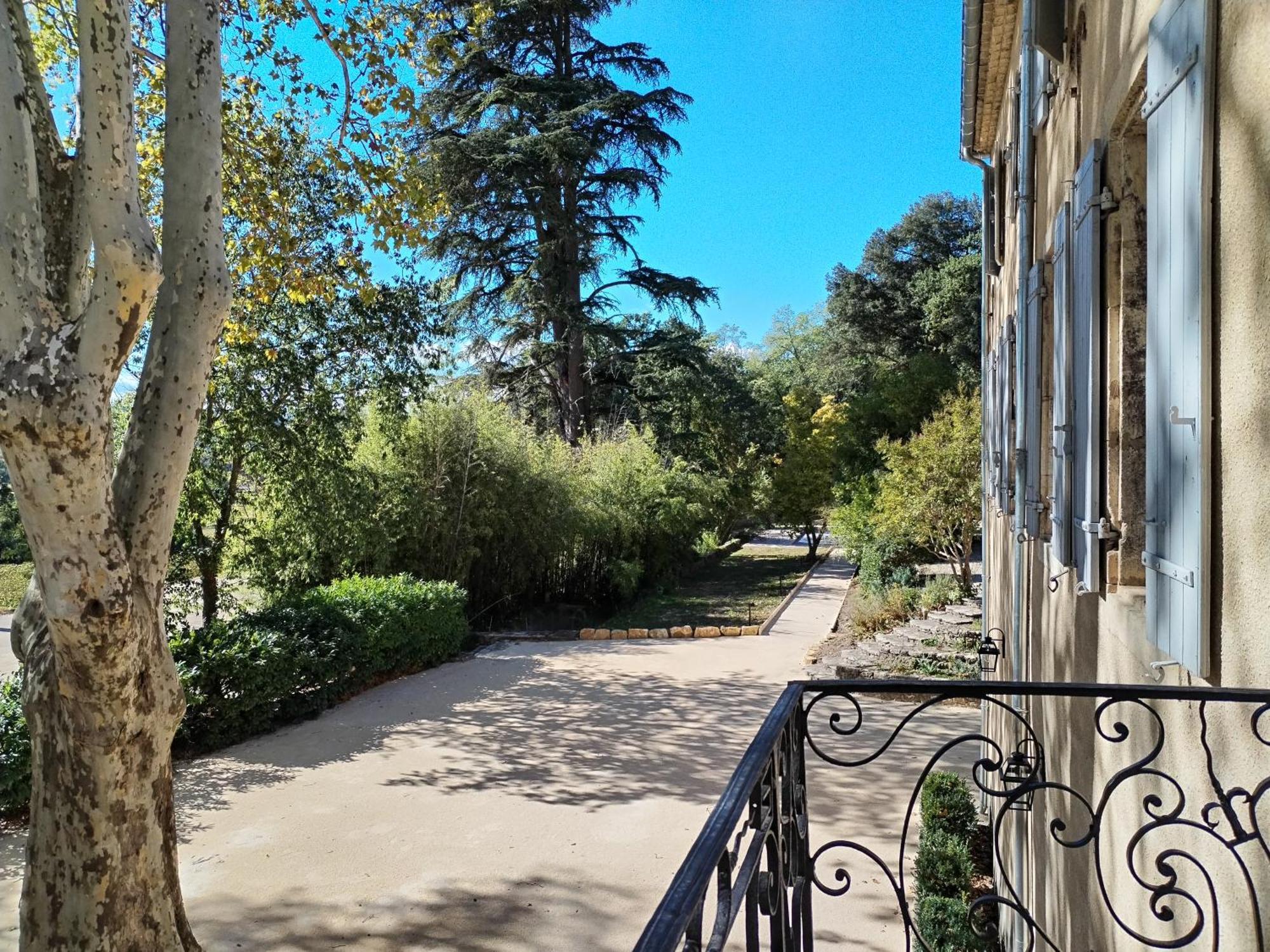 Chateau De L'Olivete Cornillon Екстериор снимка